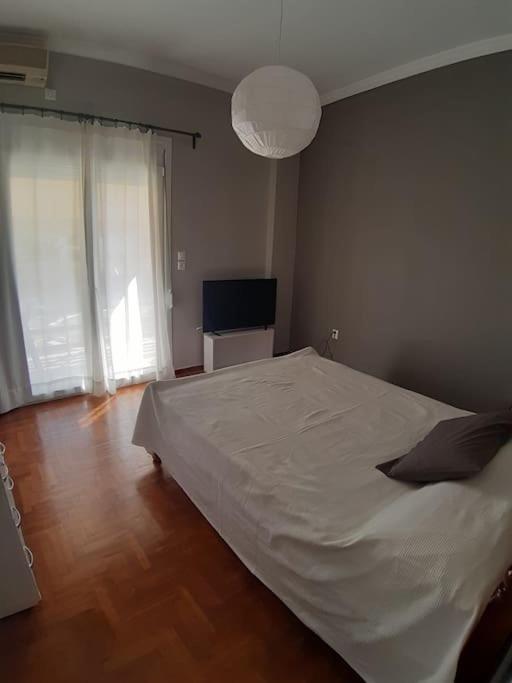Μοντέρνο Διαμέρισμα - Stylish Appartment Loutraki Zewnętrze zdjęcie