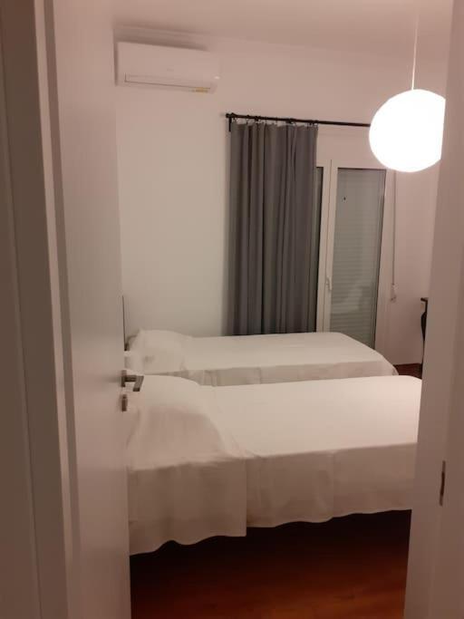 Μοντέρνο Διαμέρισμα - Stylish Appartment Loutraki Zewnętrze zdjęcie