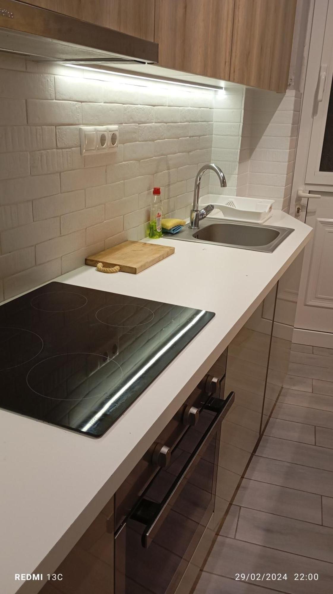 Μοντέρνο Διαμέρισμα - Stylish Appartment Loutraki Zewnętrze zdjęcie