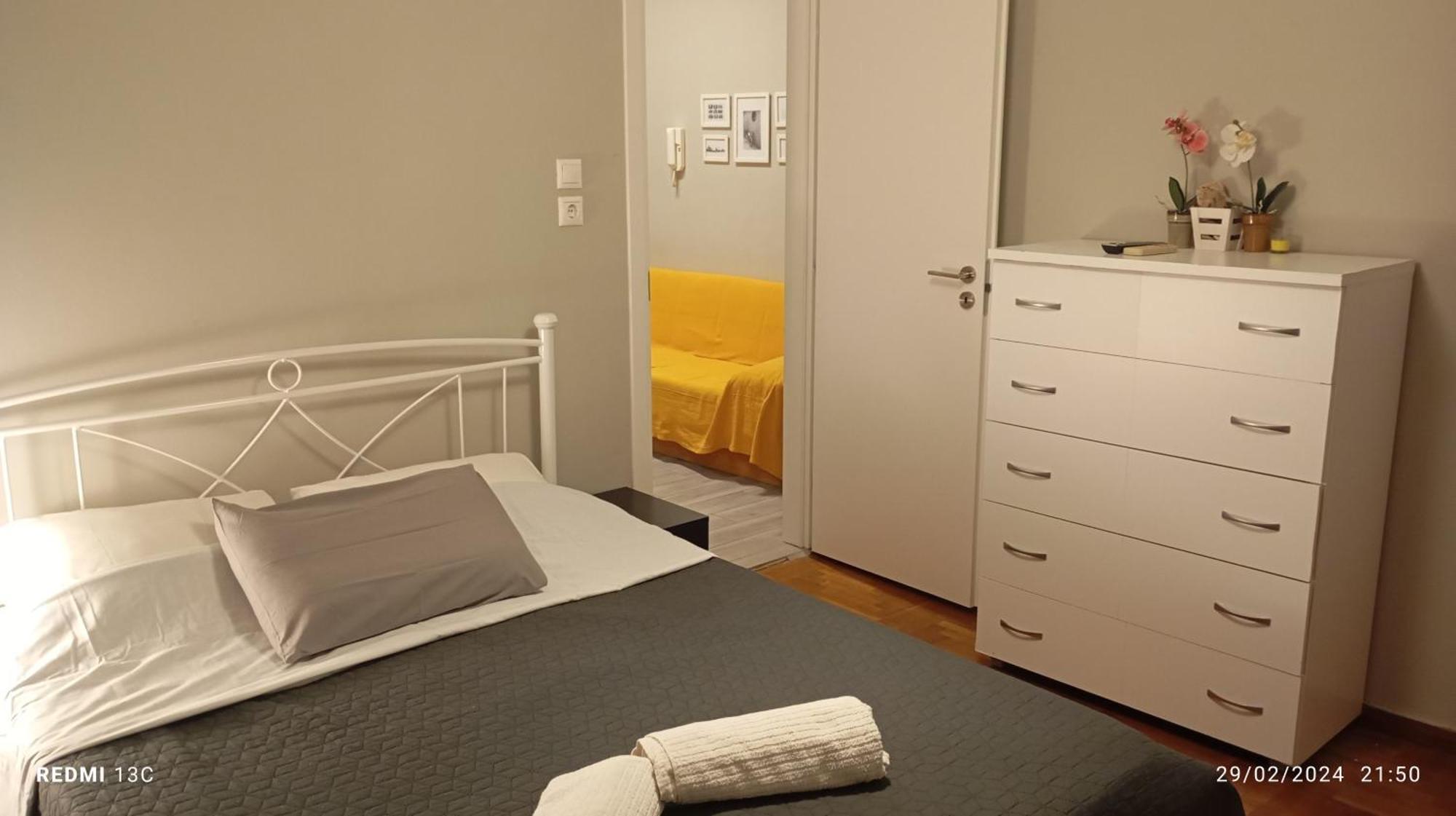 Μοντέρνο Διαμέρισμα - Stylish Appartment Loutraki Zewnętrze zdjęcie